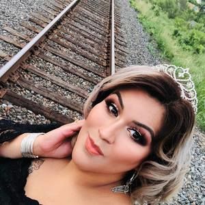 Meet your Posher, Marisol